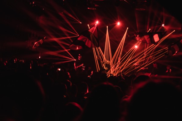 Koncert specjalny pamięci Grzegorza Ciechowskiego (ACKiS Od Nowa, 14.12.2019) [fot. Jessica David]